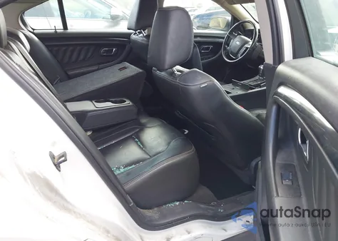 2010 Ford Taurus Limited z USA, uszkodzony, nr VIN 1FAHP2FW6AG115495